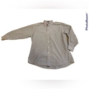 Tommy Hilfiger classic button down plaid shirt